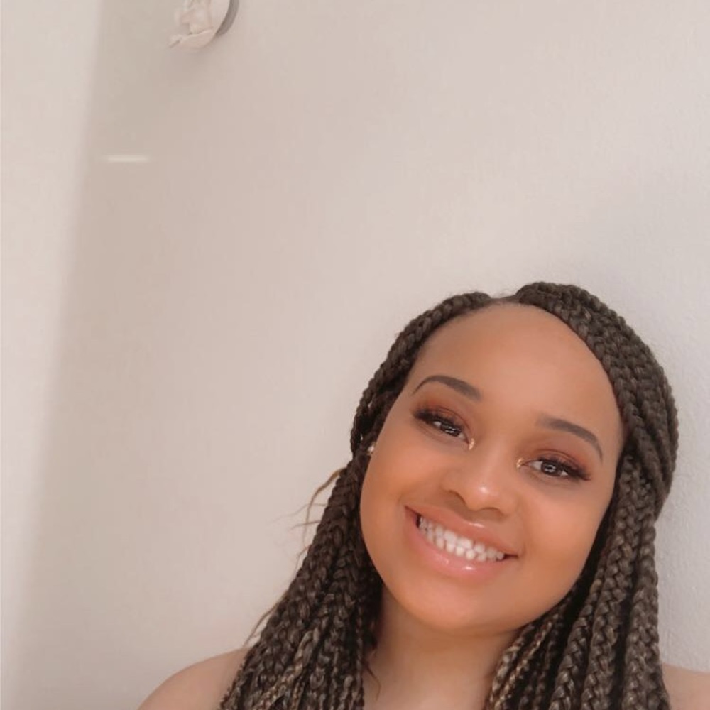 Meet your Posher, Jada